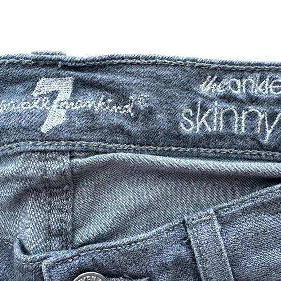 7 For All Mankind Women’s The Ankle Skinny Jeans Faded Light Gray Denim Size 25 - Picture 4 of 4